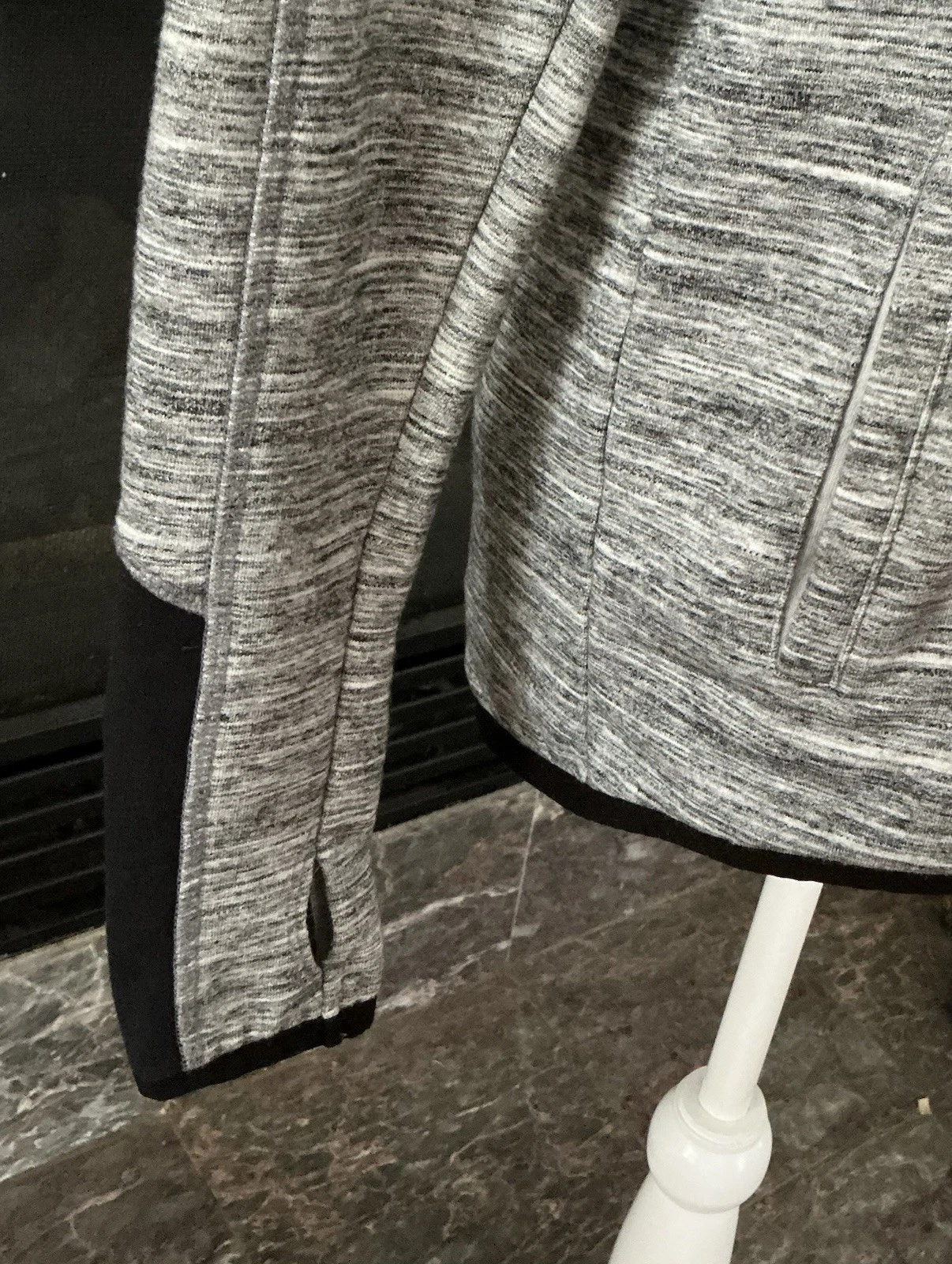 UNDERCOVER Giacca con cappuccio e zip ROSA by Victoria’s Secret grigio e nero taglia XS