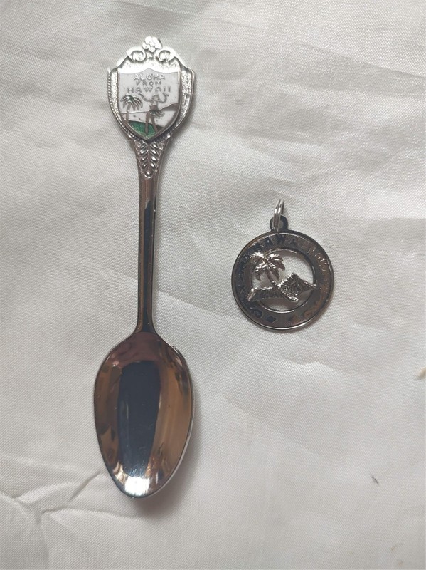 HAWAII CHARM & SOUVENIR SPOON ~ STERLING