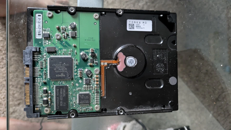 Seagate ST3250820AS, 98J13E-033, F/W: 3.ADG, WU, 07306, SATA HDD 250GB 7200RPM - Image 2 of 4