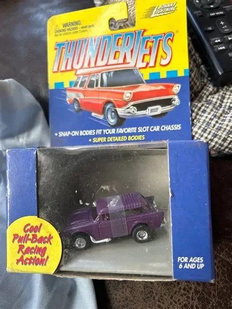 Ho Slot Car AFX Body only 1957 Chevy Nomad purple