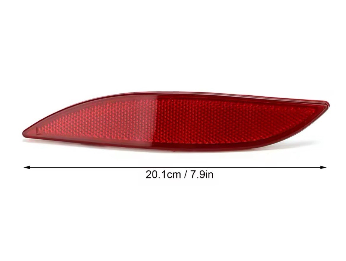 Réflecteur Megane 3 cassé ? Kit catadioptre rouge gauche et droit pour réparer votre pare-chocs