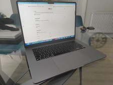 Apple MacBook Air 15-inch (M3, 2024) 256GB SSD 8GB RAM A3114 Battery health 93%
