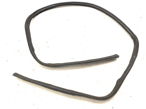 VW Golf 1 Cabrio Heckklappendichtung Kofferraumdichtung Heckklappe Kofferraum