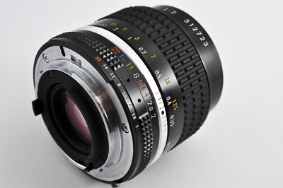 Nikon Nikkor AI-S ai-s ais 35mm F2 f/2 made in JAPAN Bright Lens