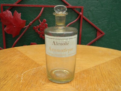Antique Aromatic Alcohol Apothecary Pharmacy Bottle
