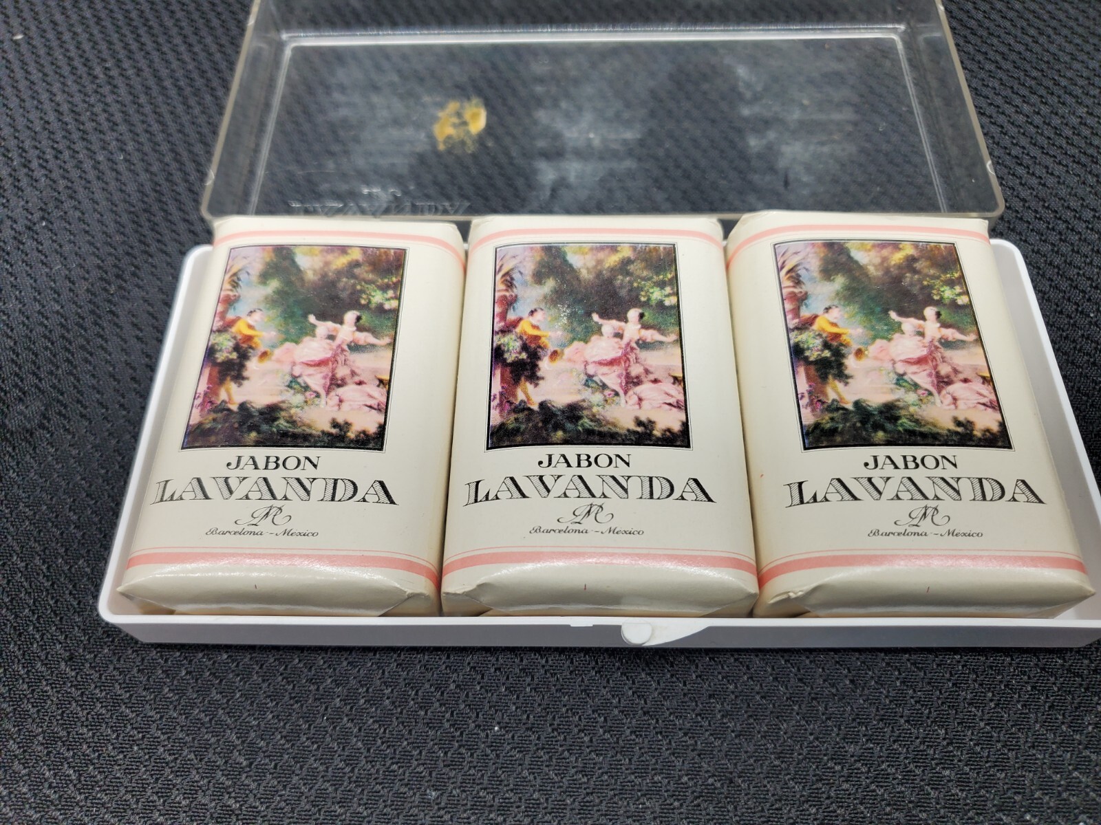 3 Barras Jabon Lavanda Jabon, 3oz cada una, en Estuche de Plástico, Barcelona - México