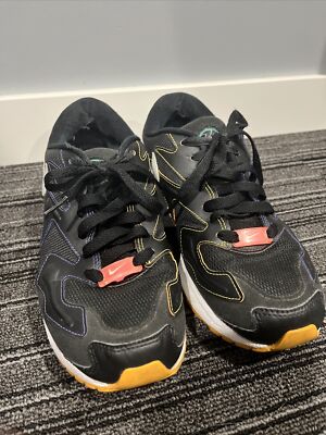 Nike Womens 7.5 Air Max 2 Retro Look CK0739-001