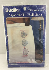 Bucilla Pillowcase Pair Kit 64089 White Pillow Grannycore HEARTS Vintage OPEN