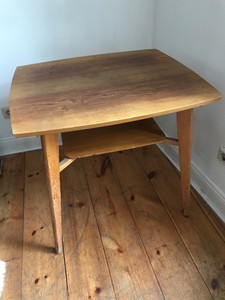 Details zu Vintage Couchtisch Kleiner Tisch 50er 60er Jahre Details zu Vintage Couchtisch Kleiner Tisch 50er 60er Jahre