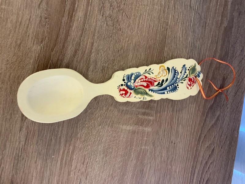 DECORATIVE WALL HANGING WOOD SPOON HAND PAINTED SIGNED AWL 86' 9" LONG 2" WIDES