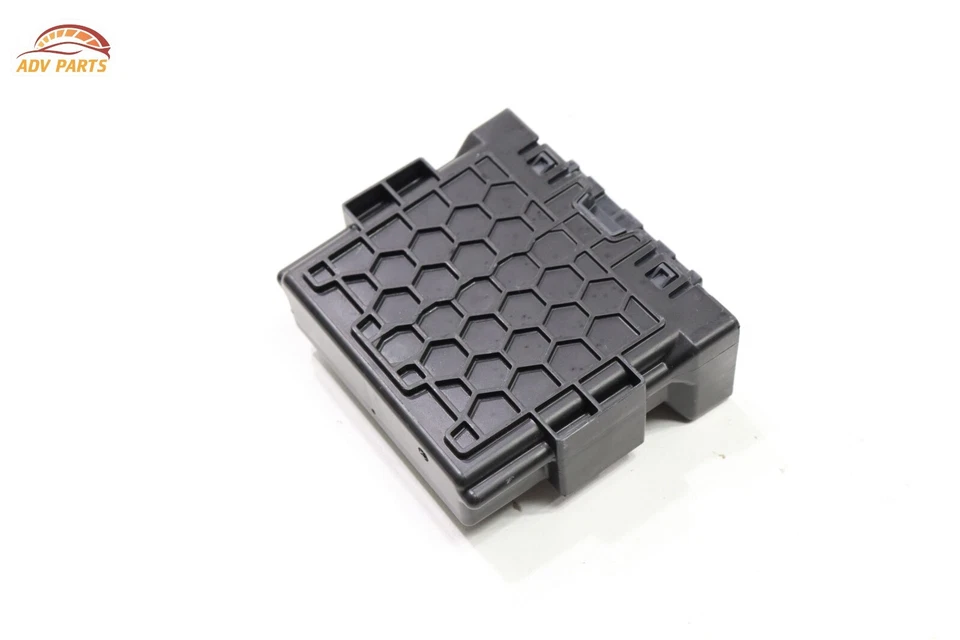 17-20 CHEVROLET COLORADO SERIAL DATA GATEWAY COMPUTER CONTROL MODULE UNIT OEM - Изображение 4 из 4