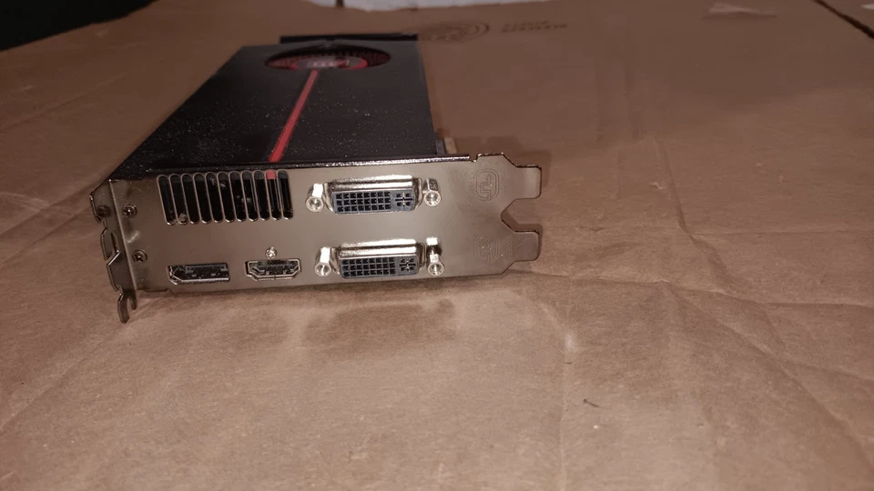 ATI Radeon HD 5770 1GB PCI-E Video Graphics Card HDMI DisplayPort DVI 0GCJ42 - Image 4 of 4