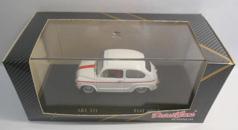 Corgi Detail 1/43 Scale - ART.311 FIAT 600D 1965 WHITE - Image 3 of 3