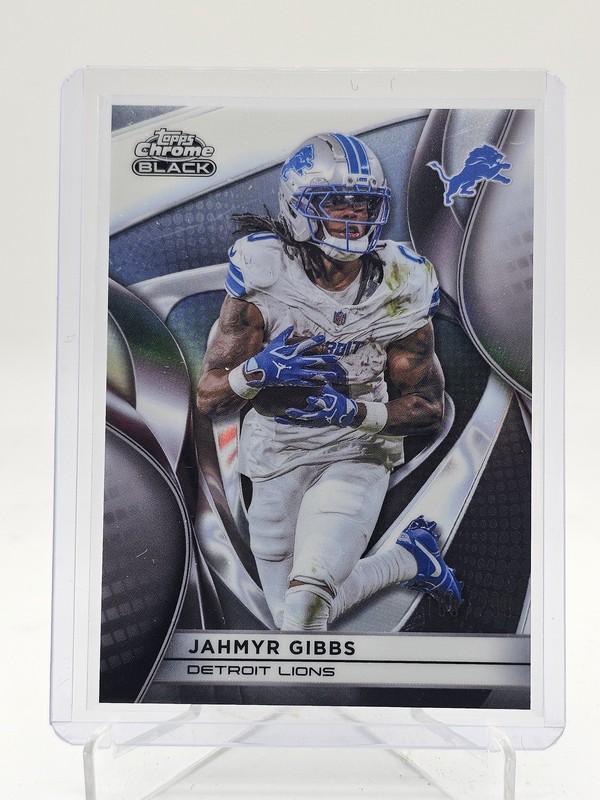 JAHMYR GIBBS 2025 TOPPS CHROME BLACK REFRACTOR /299 #37 LIONS Q7485