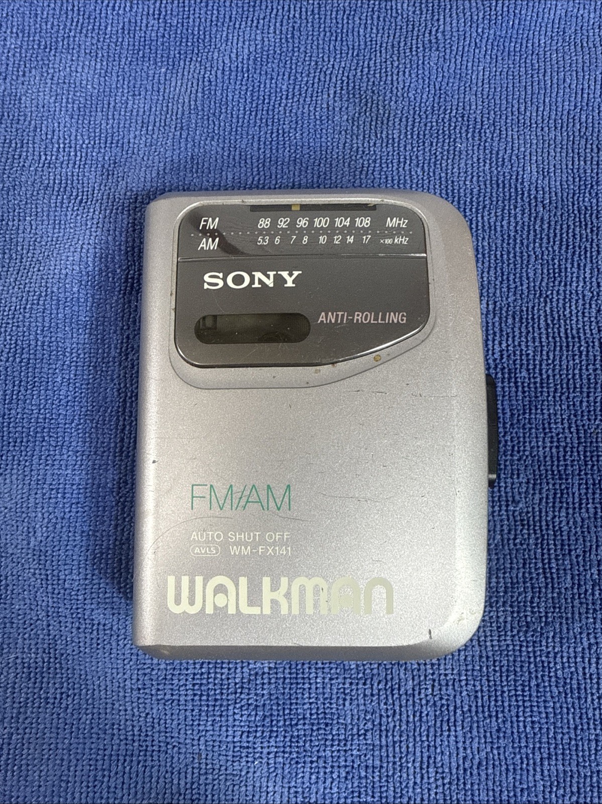 Sony Walkman WM-FX141 Cassette Tape Player AM/FM Radio - WORKS GREAT! NO CLIP