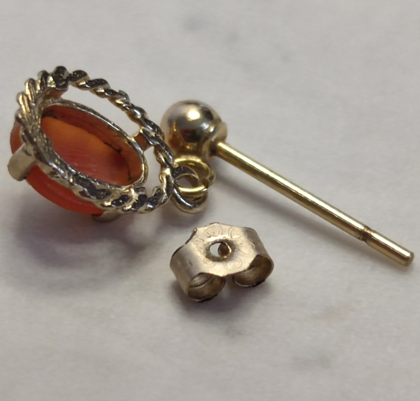 9ct Yellow Gold Dangle Cameo Earring White Shell 14mm Drop Length image 7