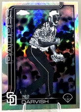 YU DARVISH 2025 TOPPS CHROME BASEBALL BLACK & WHITE NEGATIVE REFRACTOR #186 SP