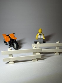Lego City 7286 Prisoner Transport Police Dirtbike 99% Complete + Extras
