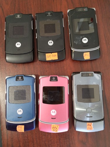 Motorola V3xx (Unlocked) Cellular Phone