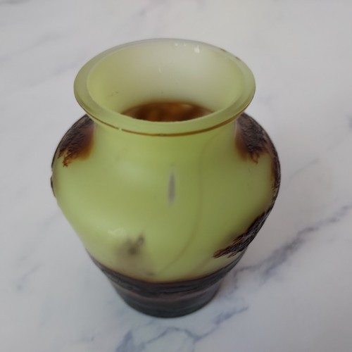 Antique French J. Michel of Paris Cameo Glass 3.4" Tall Vase - Picture 9 of 11