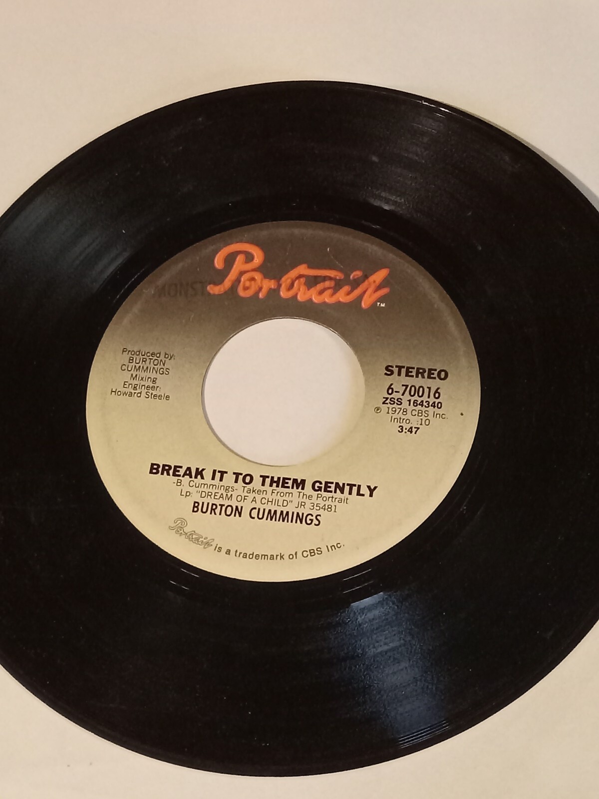 Burton Cummings: Break It To Them Gently / Roll With The Punches / 45  1978