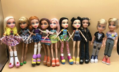 Random 2Pcs Bratz Doll Without Retail Packaging Collection 26cm | eBay