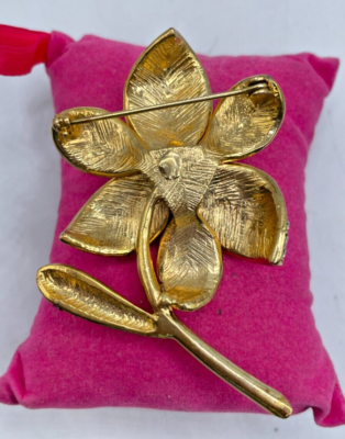 VTG Unsigned Ciro rhinestone stem flower brooch gold tone brooch