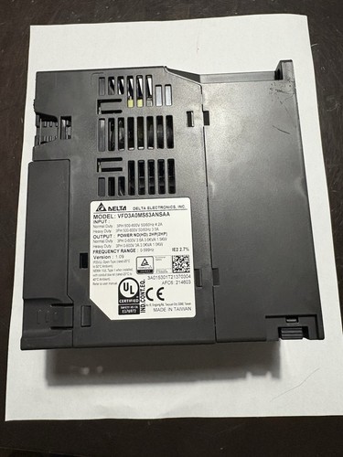 VFD3A0MS53ANSAA Delta MS300 Delta Electronics 2Hp (HD 3A) / 3Hp (ND 3.6A) 575VAC - Foto 5 di 13