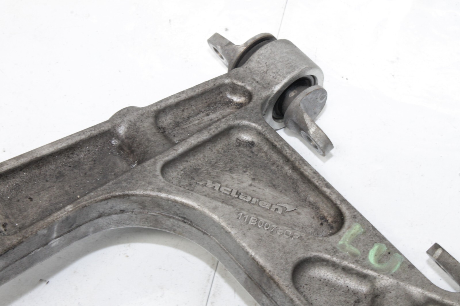 12-14 MCLAREN MP4-12C 12C 570 OEM LH REAR UPPER CONTROL ARM 11B0078CP COMPLETE