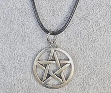 Pentagram Tibetan Silver Pendant Necklace Wican Pagan Goth Christian Baha'i 