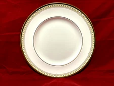 Royal Doulton Lichfield Bone China Dinner Plate 10 1/2" England