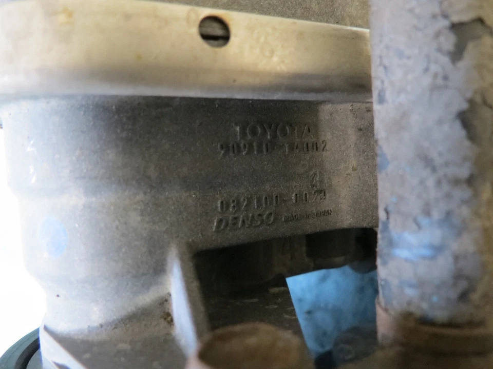 ✅ 05 06 07 Toyota Sequoia Limited SR5 4.7L Fuel Vapor Charcoal Canister OEM Foto 4 de 4