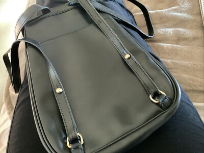 Vintage Longchamp Paris Backpack Rare Black Leather Rucksack  display picture 1