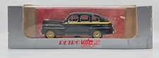 VITESSE 1/43 - 370 CHRYSLER WINDSOR SEDAN 1947 - BLACK WITH YELLOW STRIPE