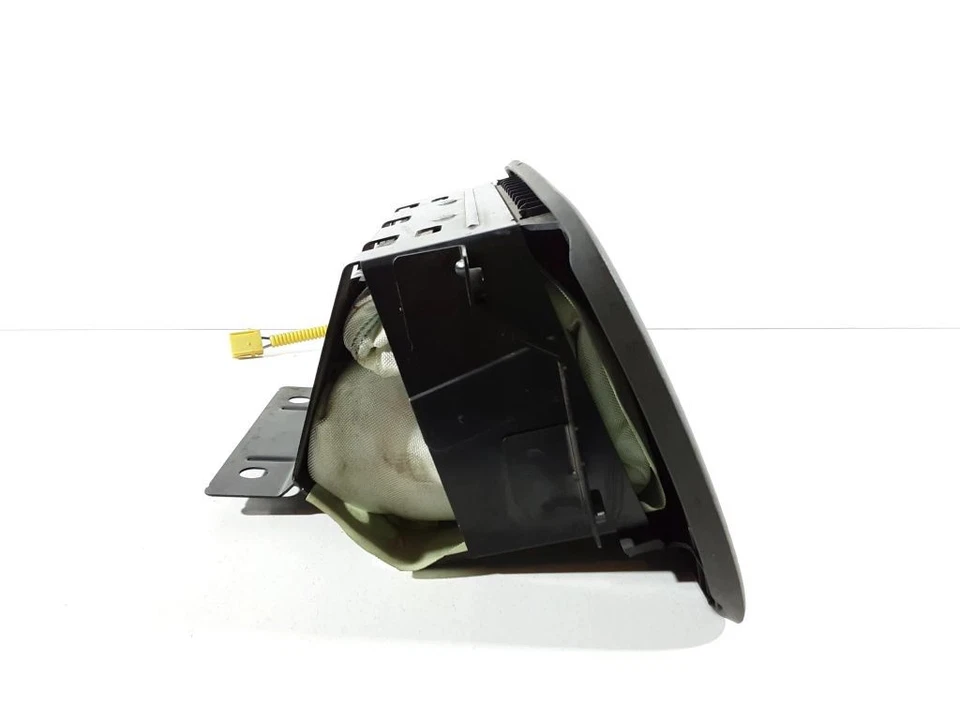 Suzuki Grand Vitara I 2000 другие внутренние детали 7391066D00 ATD25651 - Изображение 3 из 4