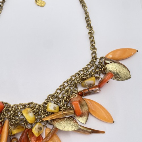 Vintage Pono Bib Necklace Shell Beads Gold Tone Signed Italy Statement Jewelry - Picture 3 of 9