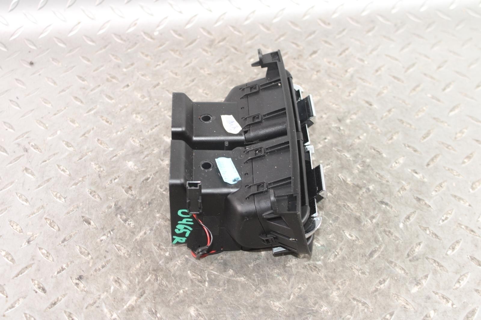 14-21 Quattroporte Rear Console Air Heat AC Vent Unit OEM Factory OE OE WTY WTY