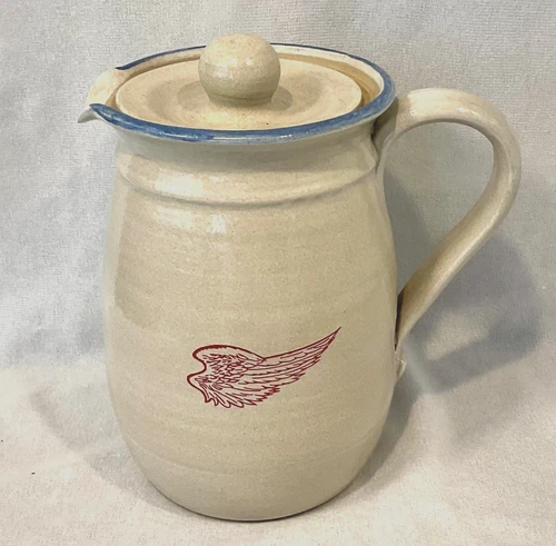 Vintage RED WING STONEWARE CO. SALT GLAZE PITCHER BLUE DECORATIVE RIM BALL LID