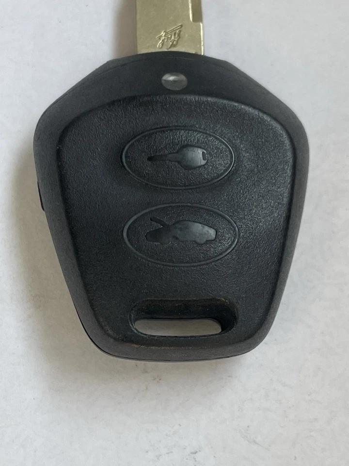 2001-2004 PORSCHE 911 MANDO A DISTANCIA SIN LLAVE 2 BOTONES FCC ID: LTQTXF315P3 FABRICANTE DE EQUIPOS ORIGINALES🟠 Foto 4 de 4