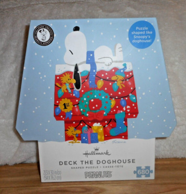 HALLMARK PEANUTS SNOOPY DECK THE DOGHOUSE 680 PIECE JIGSAW PUZZLE 21.3 X 30 NEW