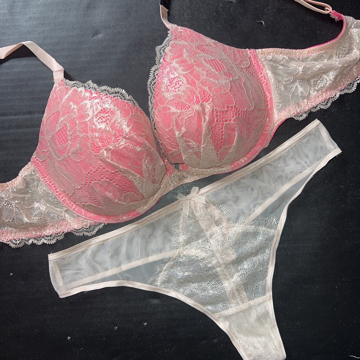 【新品】Victoria’s Secret ・ブラ36C/36D 6枚セット Victoria's Secret 36 C Push Up/Push Up. NWOT | eBay