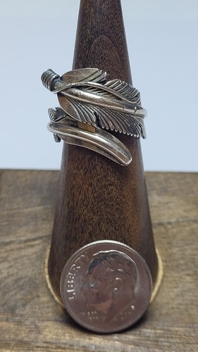 Signed H. MACE Native American .925 Sterling Silver Feather Bypass Ring Size 6 - Picture 2 of 7