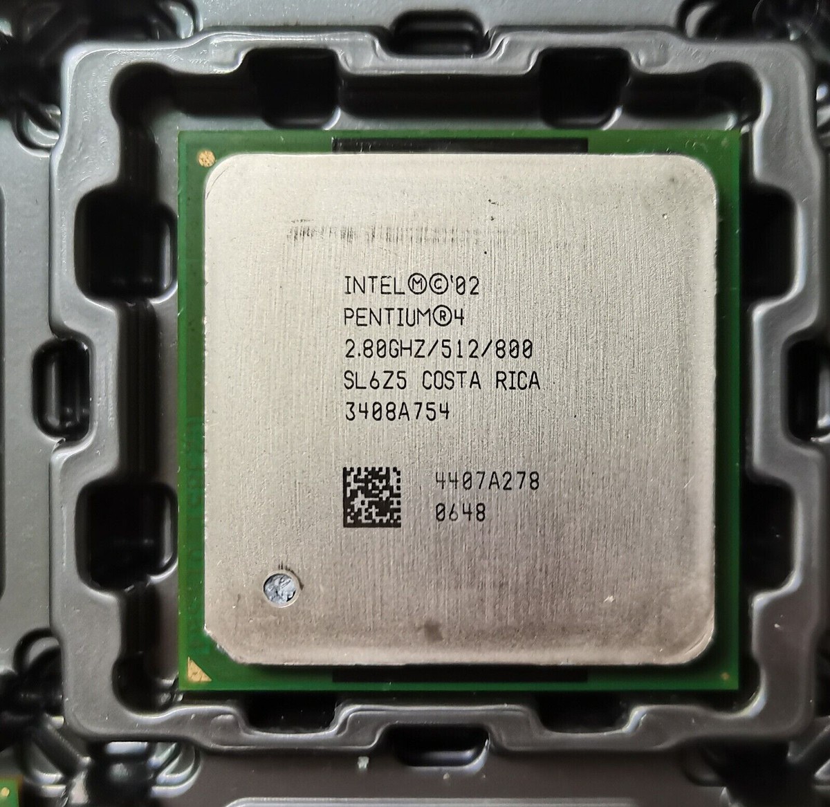 Intel Pentium 4 P4 2.8GHZ SL6WJ SLWT 512 KB 800MHz Socket 478/N