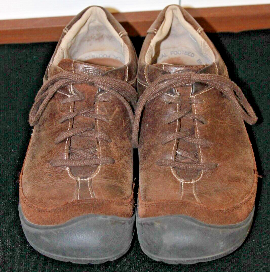 Scarpe Keen da donna marroni taglia 10 5 pelle scamosciata stringate scarpe da trekking comfort