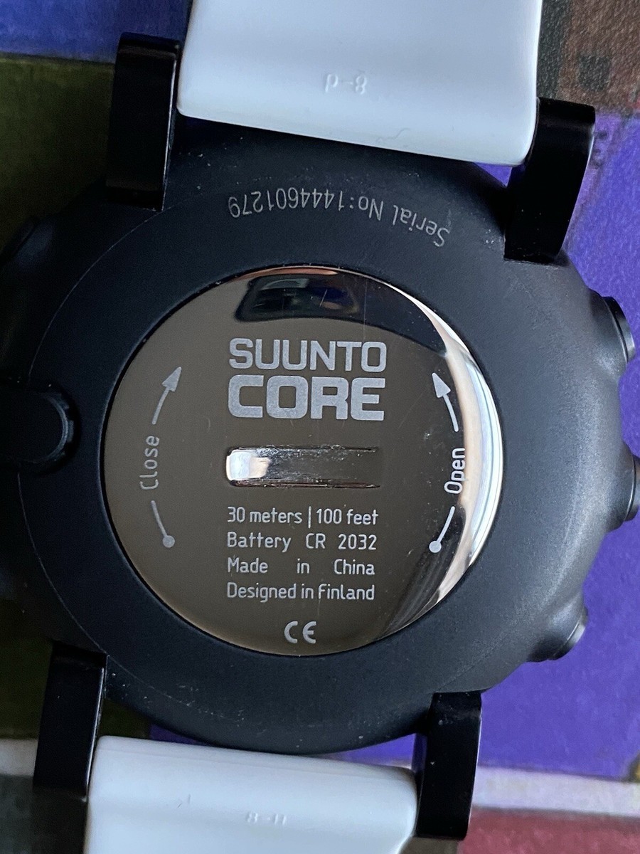 時計 SUUNTO CORE WHITE CRUSH Suunto Core White Crush - Outdoor watch with altimeter