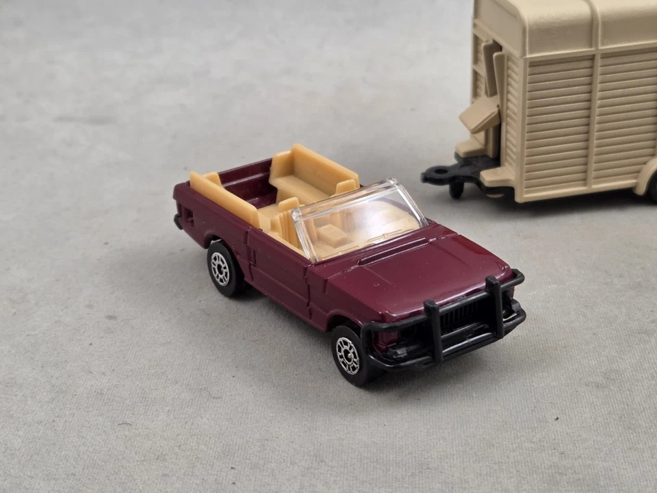 Corgi Juniors James Bond Octopussy Set Range Rover Pferdebox mit Flugzeug E3019 - Bild 4 von 4