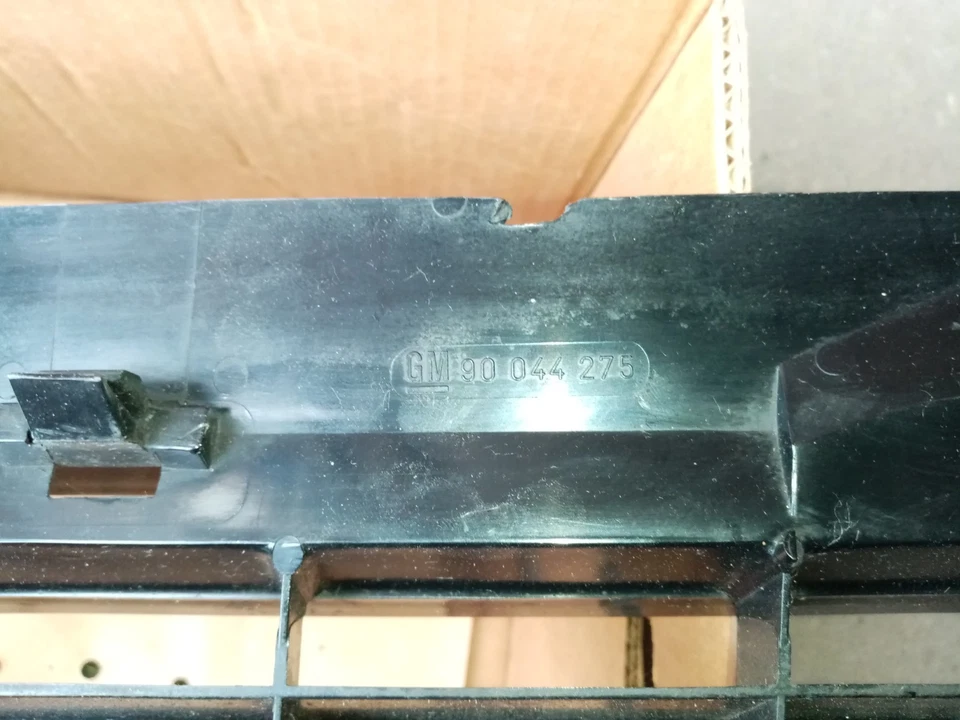 Opel Rekord E-1 Original Bosch H4 Hauptscheinwerfer Kühlergrill Emblem Oldtimer - Bild 4 von 4