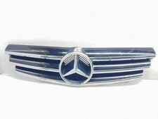 Calandre Mercedes 209