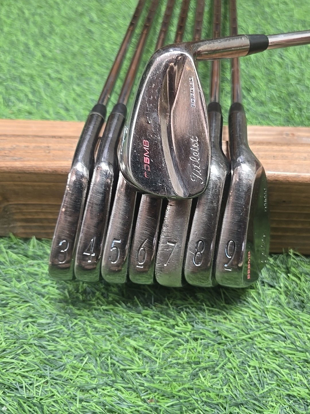 RH Titleist 695MB Forged 3-PW Iron Set KBS Tour FST Shafts Standard UPC1893