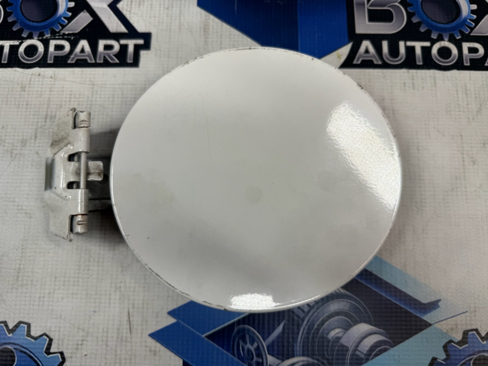 15-18 Toyota Yaris iA FUEL Access DOOR GAS LID Paint Code A4D White